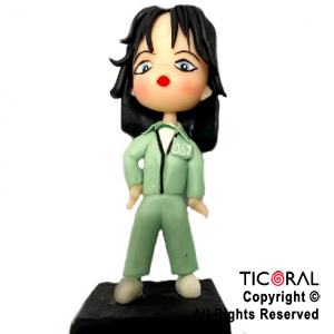 ADORNO DE EL JUEGO DEL CALAMAR CARTERISTA (VERDE) PORCELANA FRIA x 1